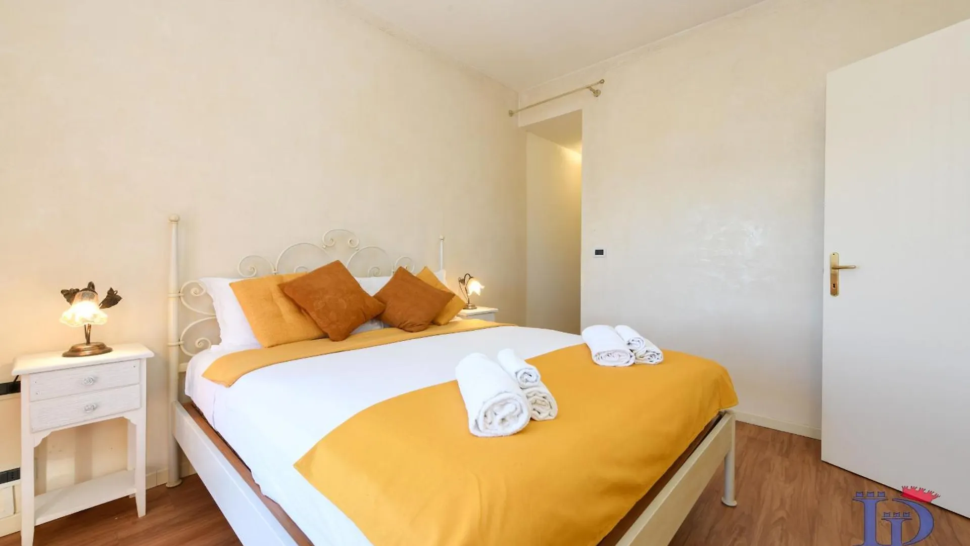 Desenzanoloft Official Partner Marriott Homes & Villas - Eden Lake View And Privat Beach Renovated In 2025 Sirmione